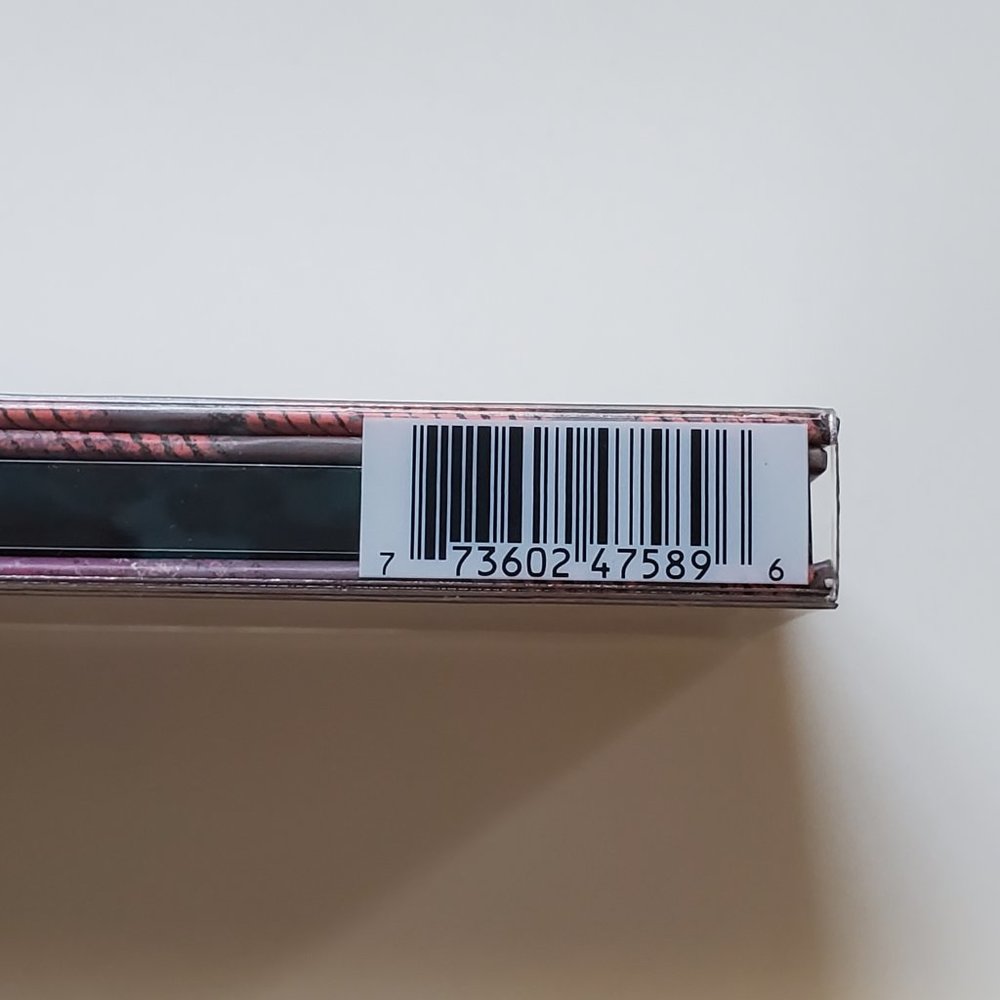 MAC Risk Taker Palette - Picture 7 of 7